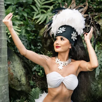 a statue of a person